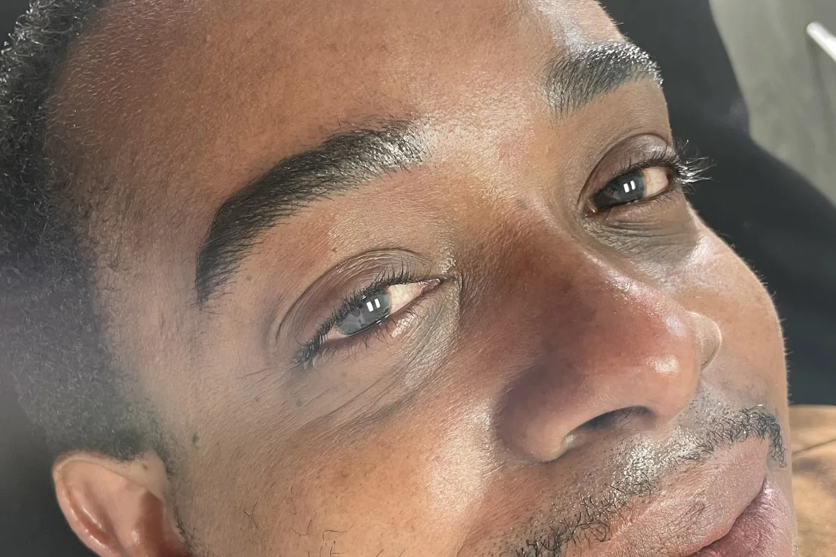 Eyebrows 14