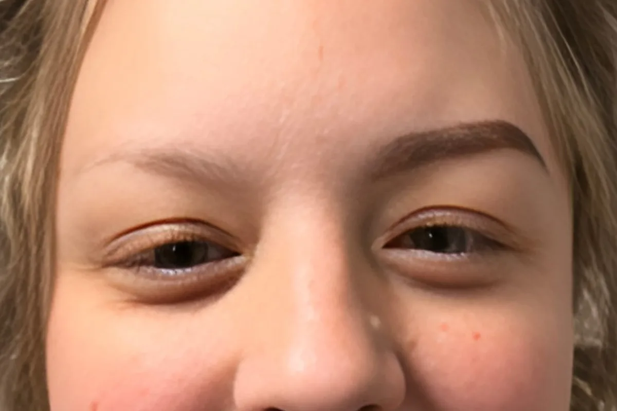 Eyebrows 7