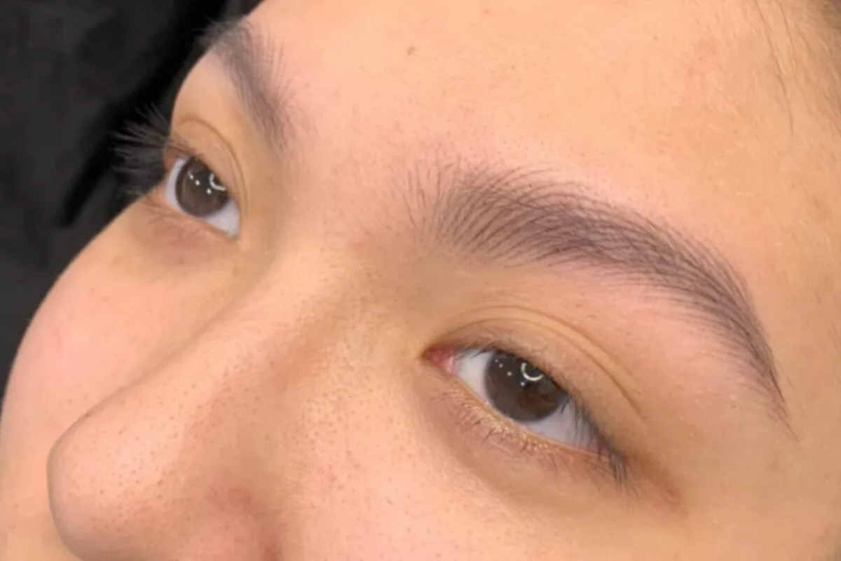 Eyebrows 8