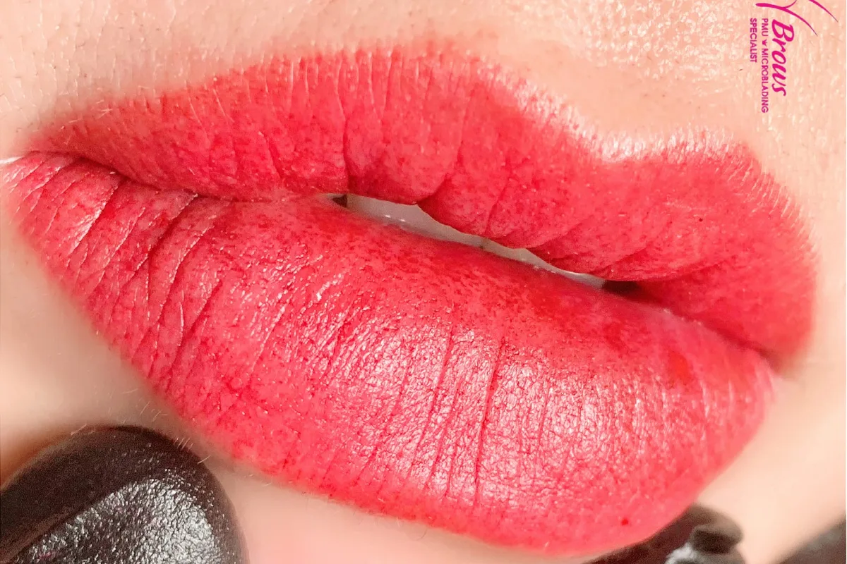 Lips 8